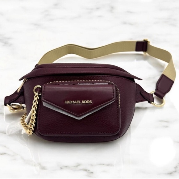 Michael Kors Maisie Small 2 in 1 Sling Pack Crossbody Bag Ox Blood - Picture 1 of 9